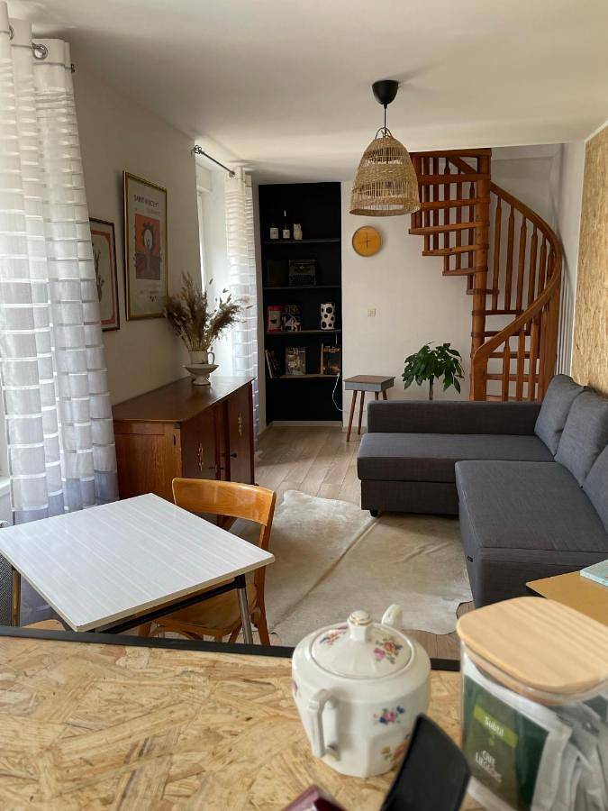 Appartement entier, La Cuvée , duplex à Gevrey Chambertin. in Gevrey-Chambertin, Région de Dijon