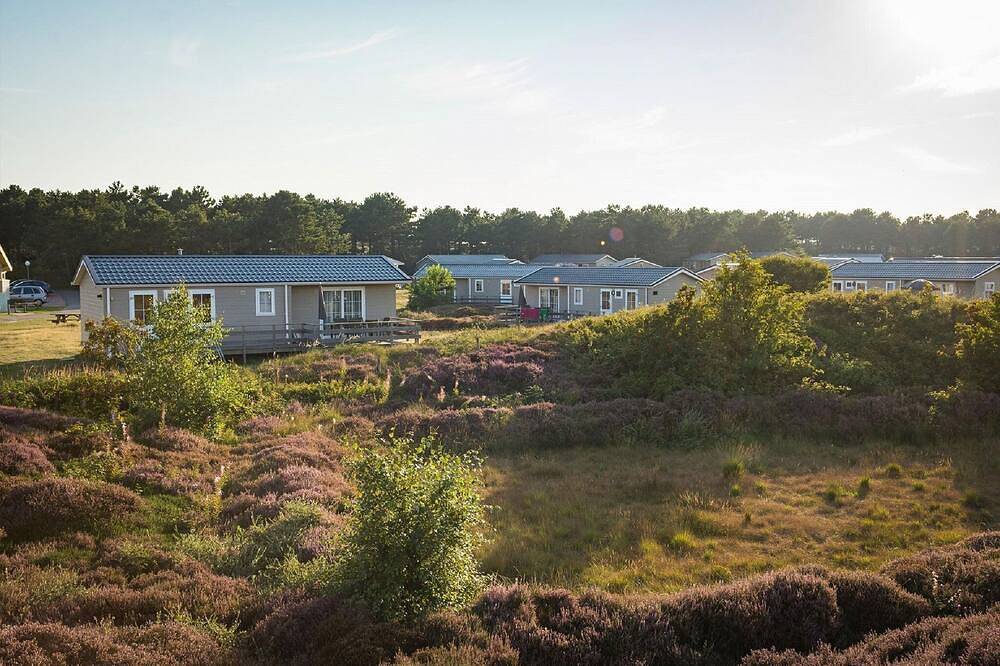 Chalet in Den Hoorn nahe Strand für 5 Von Belvilla in Den Hoorn, Westfriesische Inseln