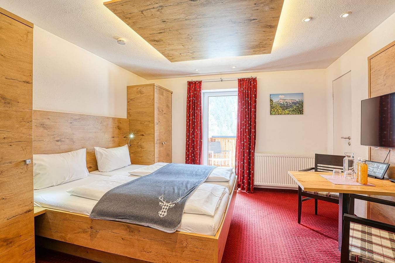 Doppelzimmer "Talblick", Dusche, Wc in Mittelberg, Kleinwalsertal