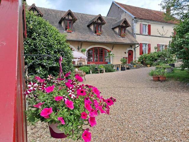 Chambres d'Hôtes Ravière in Bouhy, Nièvre