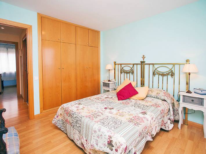 Ferienwohnung für 4 Personen, mit Ausblick und Kinderpool sowie Garten und Balkon in Costa Barcelona - 4