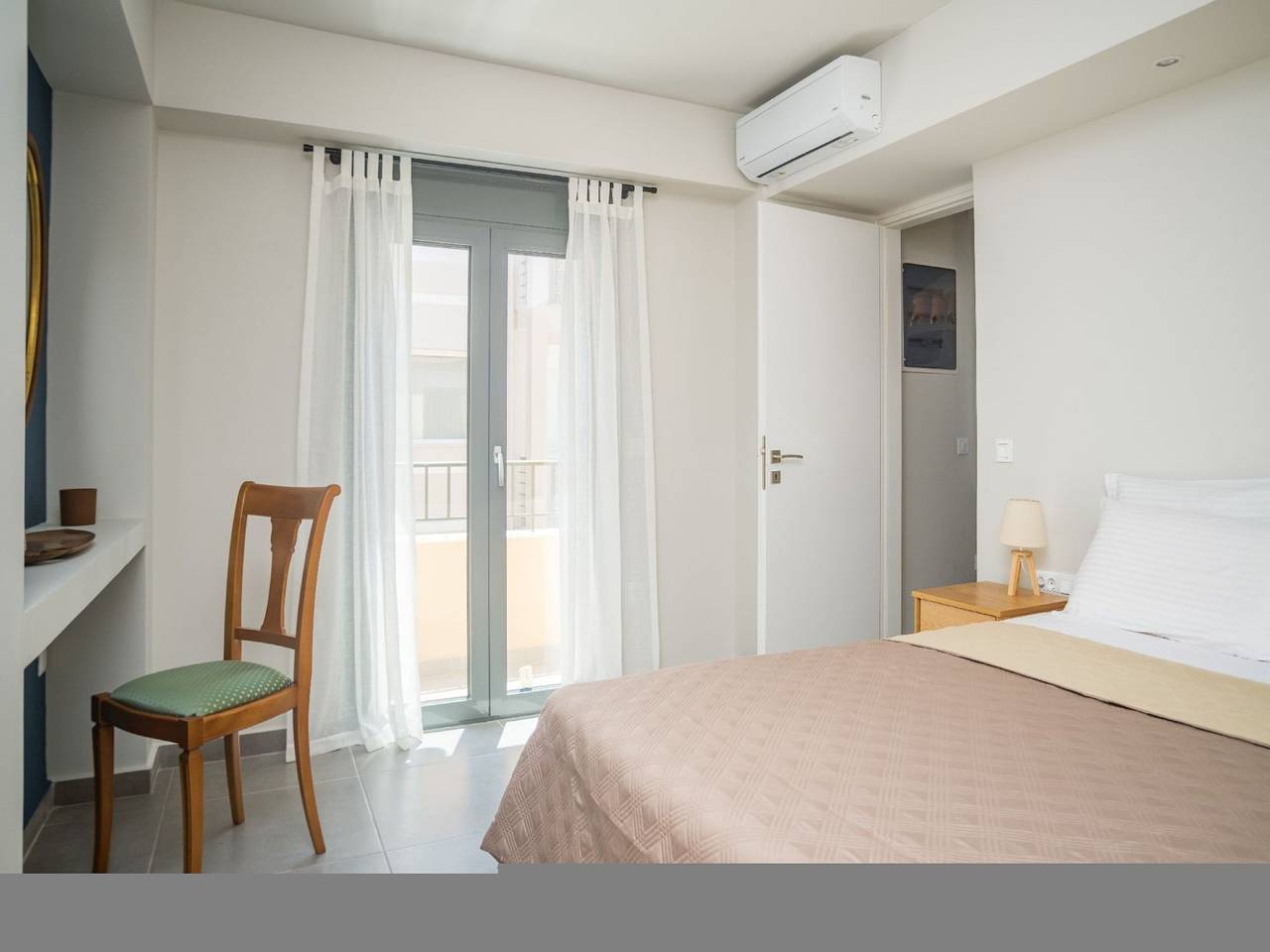 Ολόκληρο το διαμέρισμα, Elegant City Apartment - 250m from Solomos Square in Ζάκυνθο (πόλη), Ζάκυνθο
