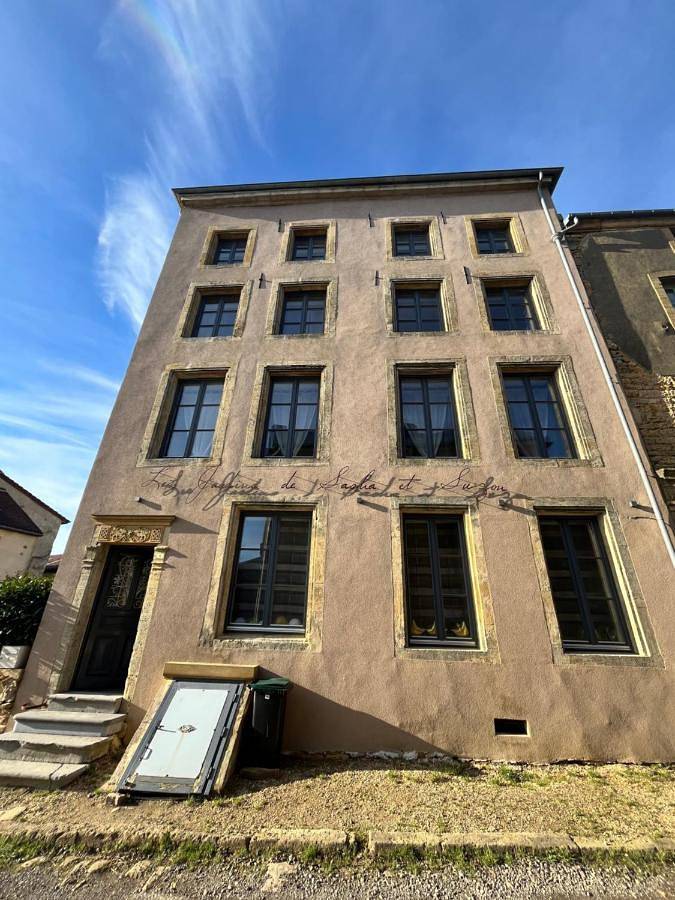 Location de vacances pour 13 personnes, avec terrasse à Montmédy - 2