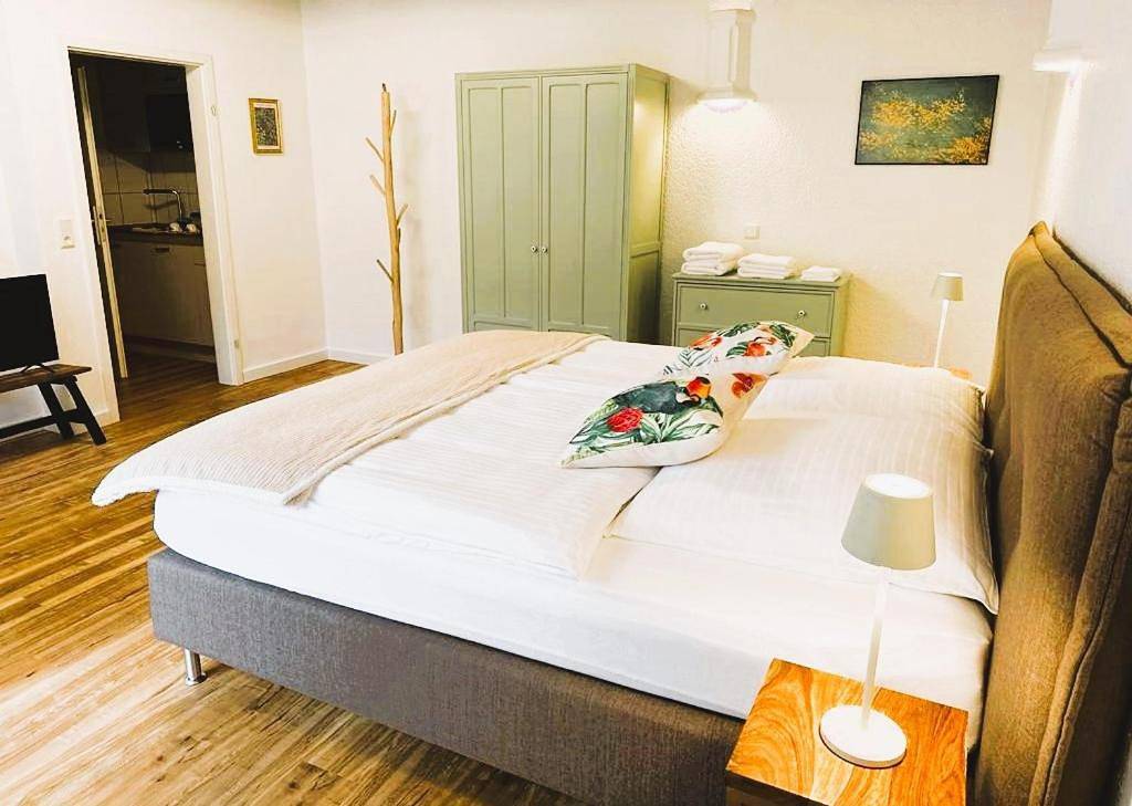 Double Room with Garden View in Meisenheim, Pfälzer Bergland