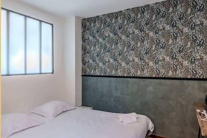 Location de vacances pour 12 personnes, avec balcon ainsi que piscine et jardin à Collonges - 2