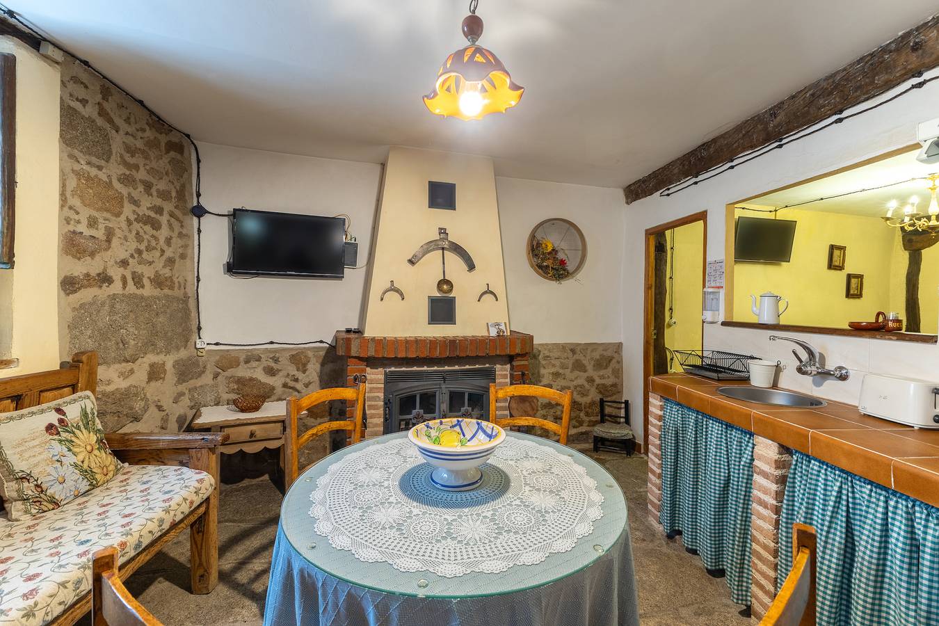 Landhuis 'Tu Casa' met Wi-Fi in La Iglesuela, Toledo Provincie