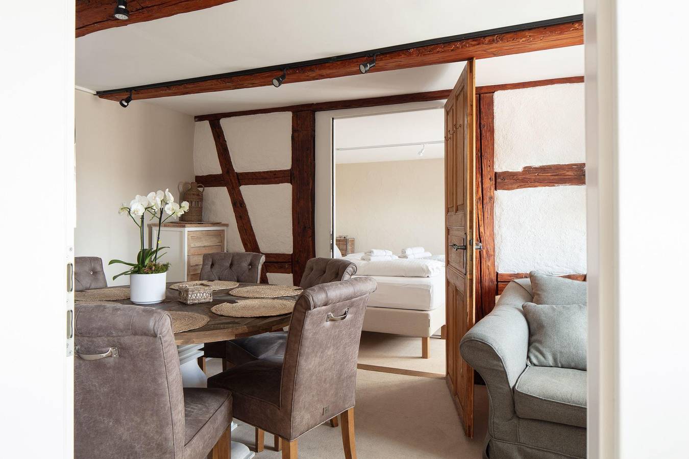 Ganze Ferienwohnung, Seehaus Allensbach Riviera Suite in Allensbach, Untersee