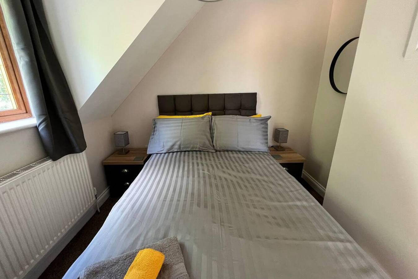 2-Bed House - Sleeps 6 - Garden, Parking, Wifi in Lincoln, Lincolnshire