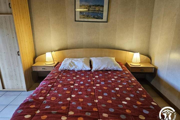 Location de vacances pour 4 personnes, avec jardin à Vaour - 2