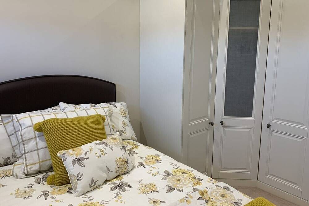 Garden Holiday Lodge - The Sunshine Coast of Eastbourne, East Sussex in Eastbourne, East Sussex