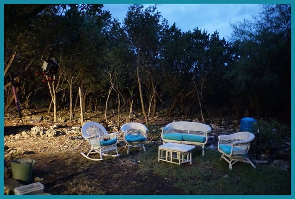 🌻Family-Perfect for 8, Mountain View, *Next to Neal's!* & Riverfront Access! in Concan, Uvalde County