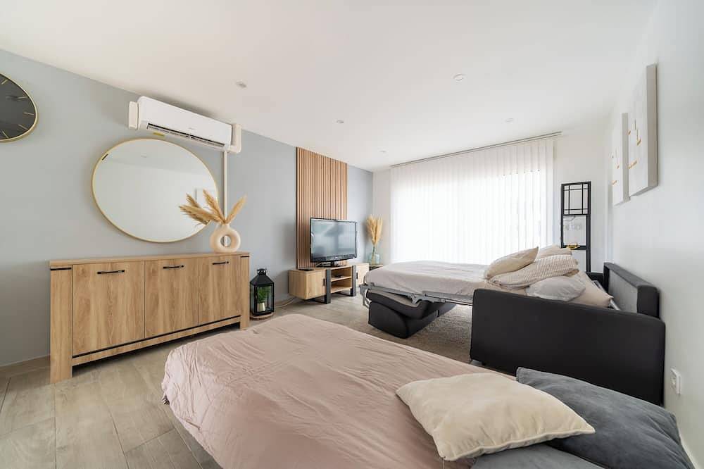 Apartamento entero, Pretty studio with terrace between sea and forest in Port-de-Bouc, Istres region