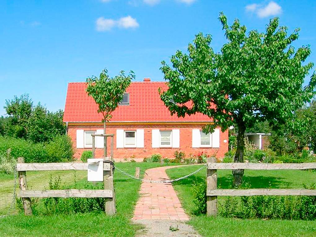 Ferienhaus Ostsee Tanimara (oben un in Alt Bukow, Neubukow-Salzhaff