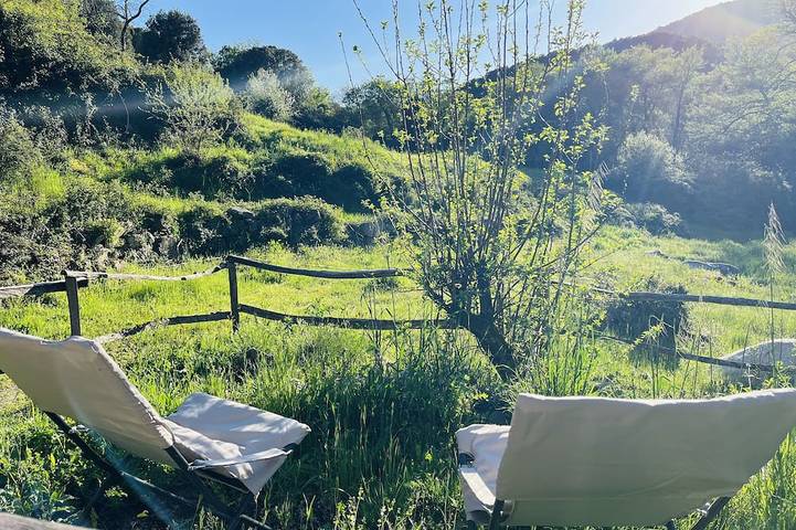 Chalet pour 2 personnes, avec jardin en Corse-du-Sud