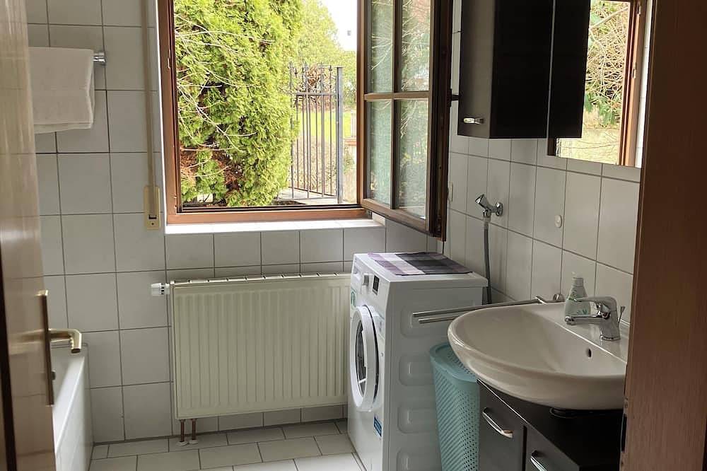 Ganze Wohnung, 3,5 Zimmer Ferienwohnung am Fuße der Schwäbischen Alb Balingen in Balingen, Neckar-Alb