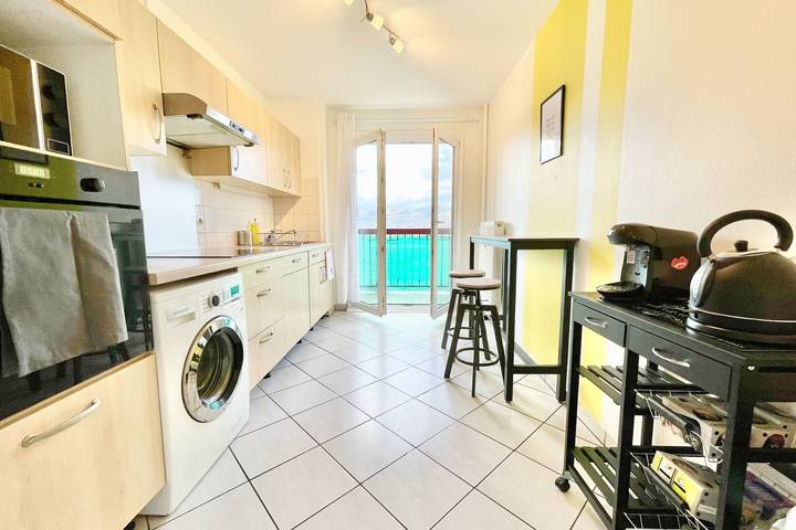 Ferienwohnung für 8 Personen, mit Balkon, kinderfreundlich in Colmar