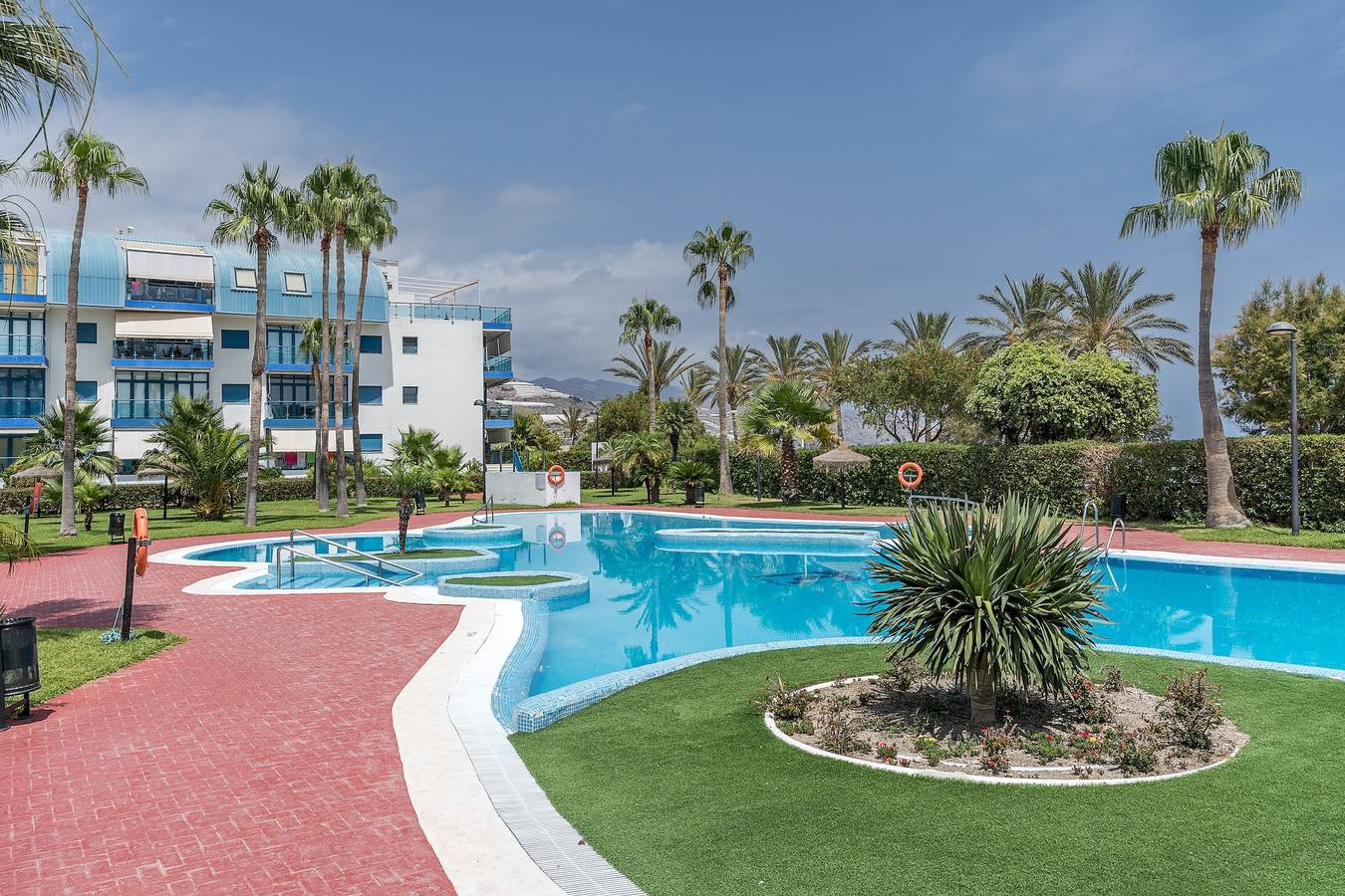 Appartement entier, Appartement 'Castell' avec vue sur la mer, Wi-Fi et climatisation in Castell de Ferro, Gualchos