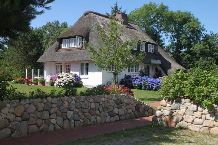 Ferienwohnung für 5 Personen, mit Terrasse und Garten auf Föhr - 2