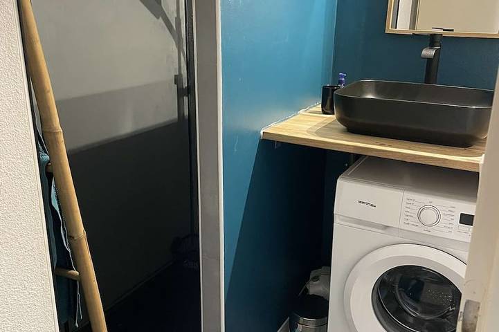 Gîte pour 2 personnes, avec jardin ainsi que piscine et terrasse à Aureilhan - 4