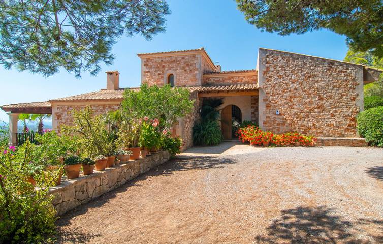 Villa for 8 people, with terrace - 1