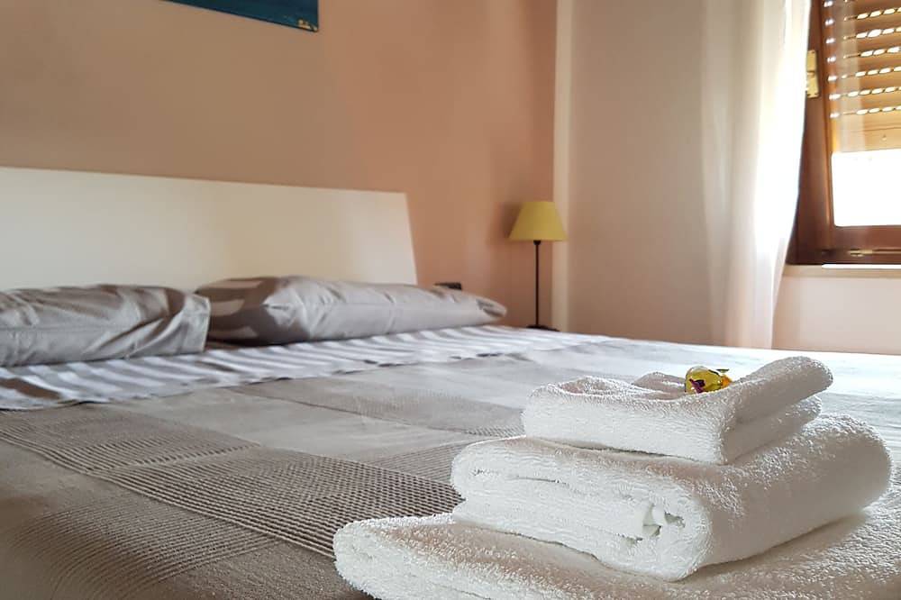 Blaues Chalet - herrlicher Seeblick in Villanuova sul Clisi, Gardasee-Berge