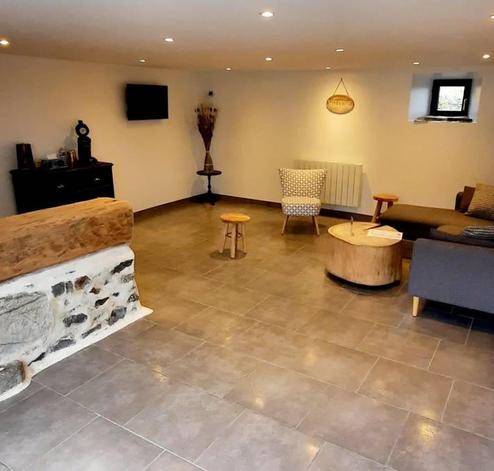 Chambre d’hôte pour 6 personnes, avec piscine ainsi que jardin et jacuzzi dans la Manche - 4