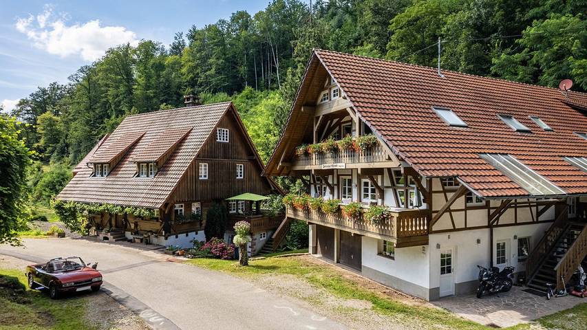 Appartement de vacances pour 7 personnes, avec jardin ainsi que balcon et sauna