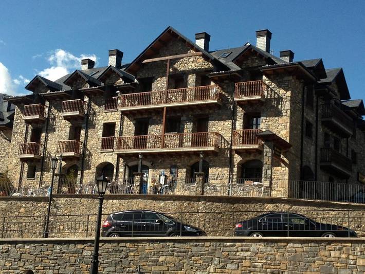 Apartamento de vacaciones para 4 personas, con vistas además de vistas al lago y jardín - 1