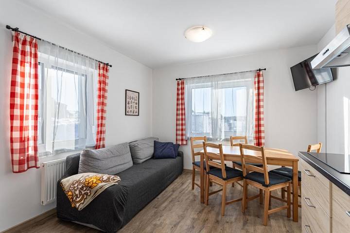 Ferienwohnung für 5 Personen, mit Ausblick in Bozi Dar - 2