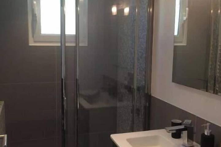 Location de vacances pour 6 personnes, avec piscine à Saint-André-de-la-Roche - 3