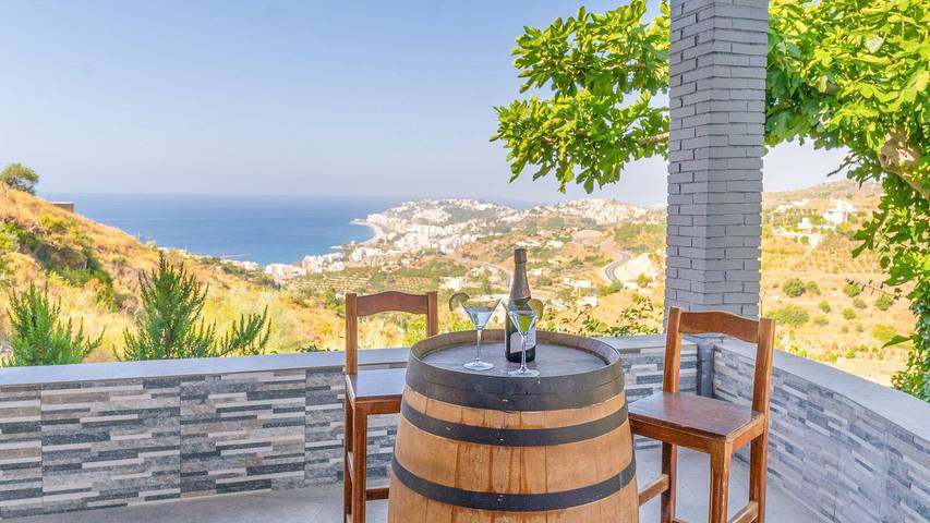 Villa für 6 Personen, mit Balkon/Terrasse und Pool sowie Whirlpool an der Costa Tropical - 4