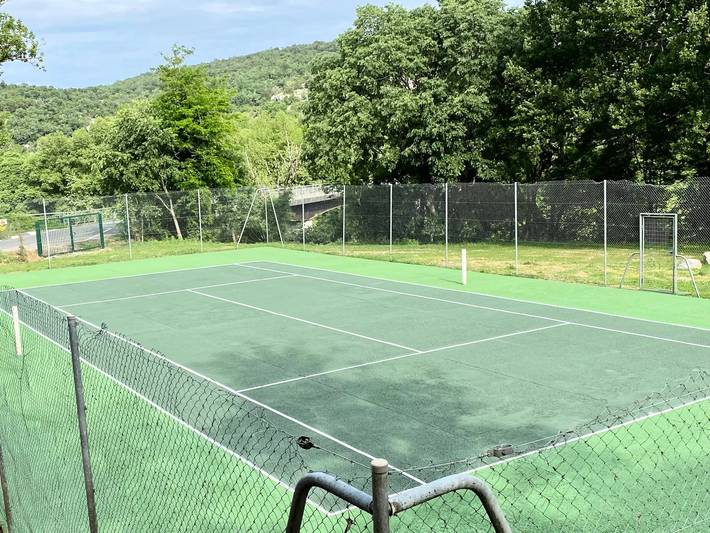 Camping pour 4 personnes, avec terrasse, animaux acceptés à Berrias-et-Casteljau - 3