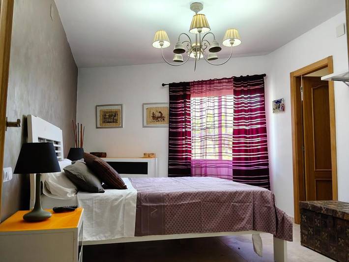 Casa rural para 7 personas, con Terraza además de Jardín y Vistas en Yeste - 2