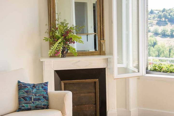 Gîte pour 4 personnes, avec terrasse à Ayen