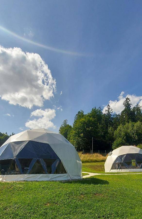 Tent in Szczytna, Sudety (Polska)