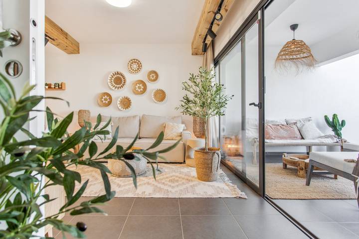 Apartamento entero, Apartamento 'Mila' con piscina compartida, terraza privada y wifi in La Oliva, Fuerteventura