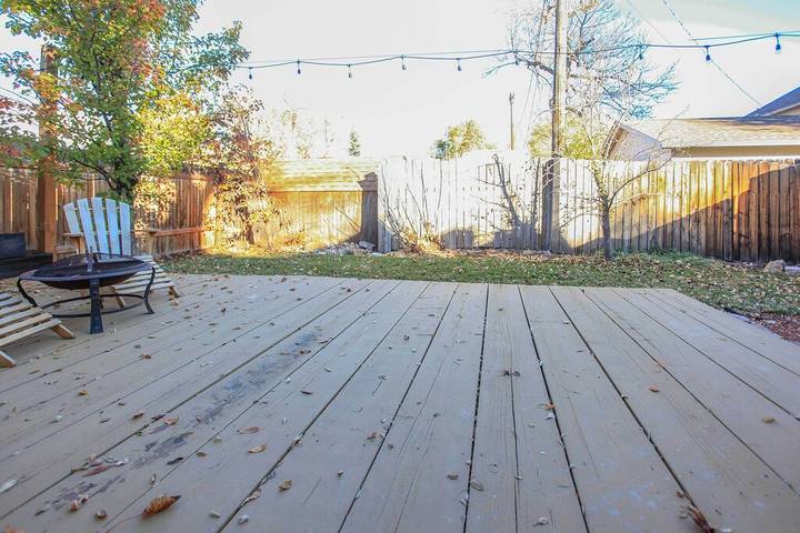 Vacation home for 4 people, with yard and terrace in Colorado Springs