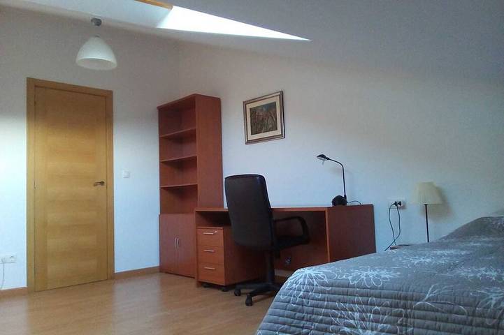 Appartement entier, Penthouse avec terrasse et vue sur la mer près de la plage - Attique avec vue sur la mer in Malpica de Bergantiños, Costa da Morte
