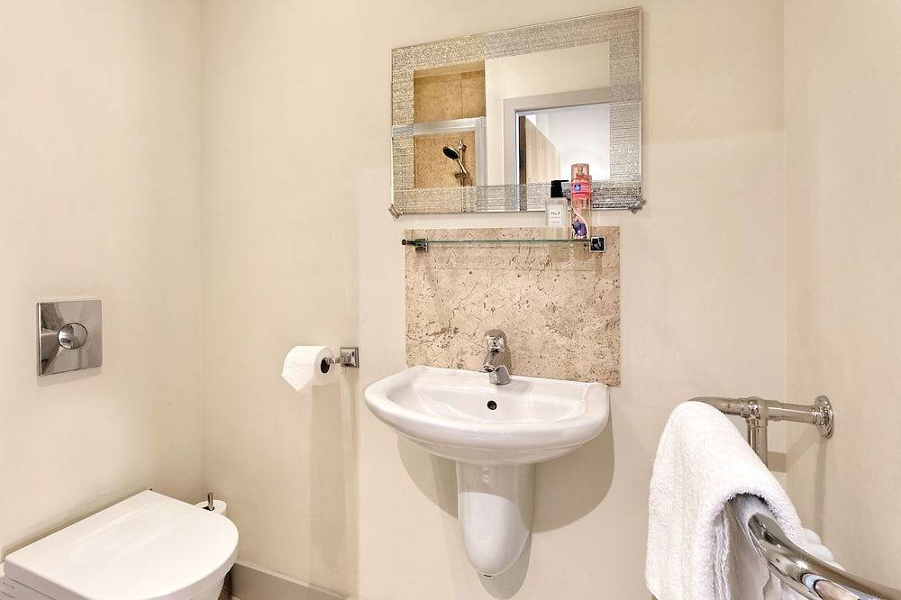 Ganze Wohnung, 2 Bed-Komfort-Apartment-Ensuite mit Dusche-Stadtblick in Nördliches Yorkshire