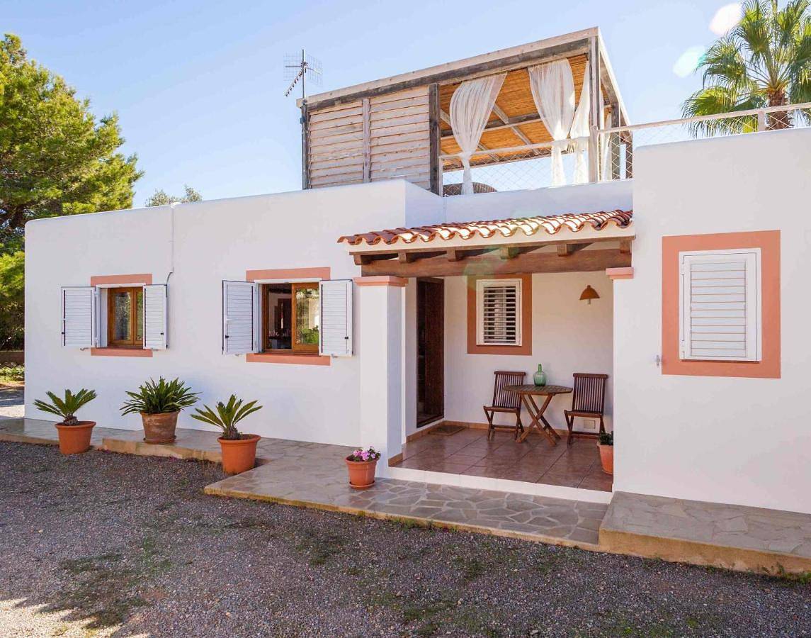 Three-Bedroom House in Es Cubells, Sant Josep de sa Talaia