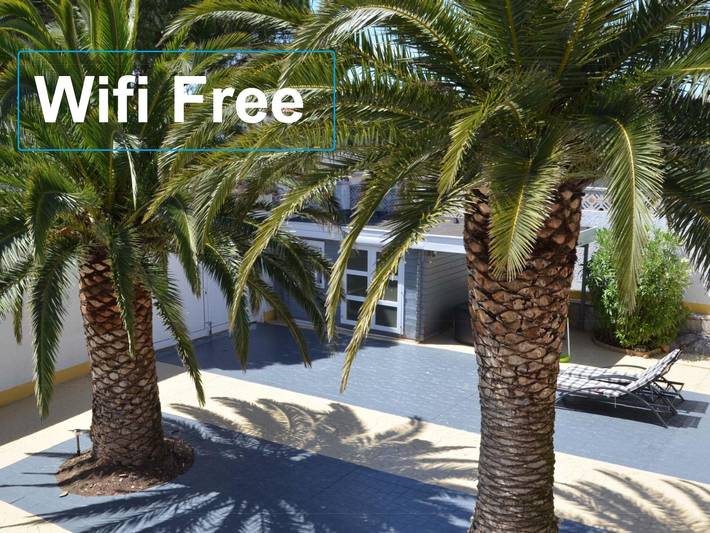 Villa voor 6 personen, met balkon en tuin in L'Escala