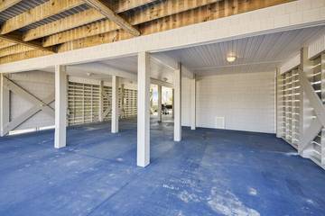 Vacation House for 36 Guests in Ingram Beach, North Myrtle Beach, Picture 2