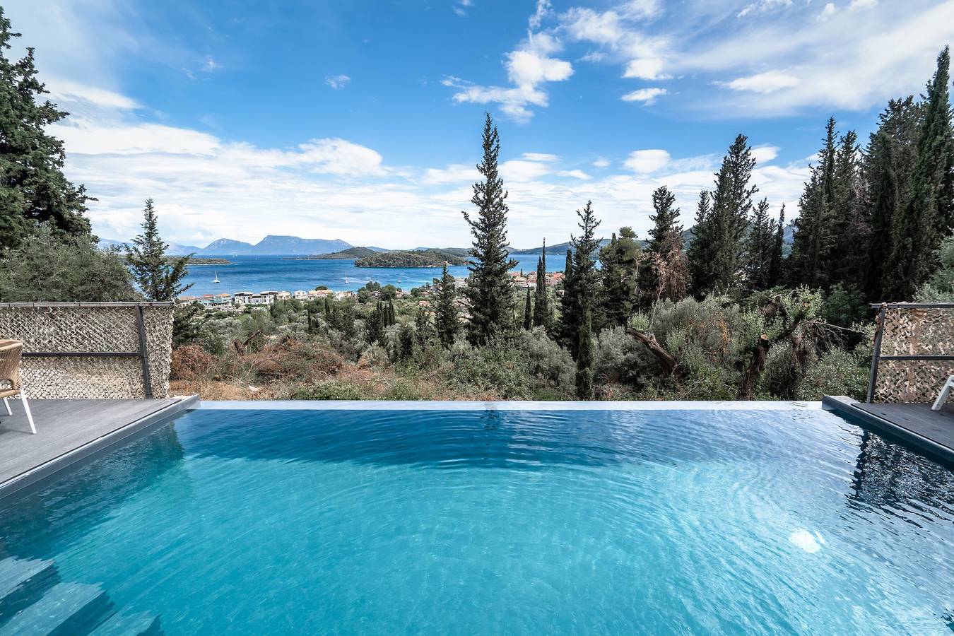 Villa 'Nidri Hills' with Sea View, Wi-Fi and Air Conditioning in Perigiali, Greece