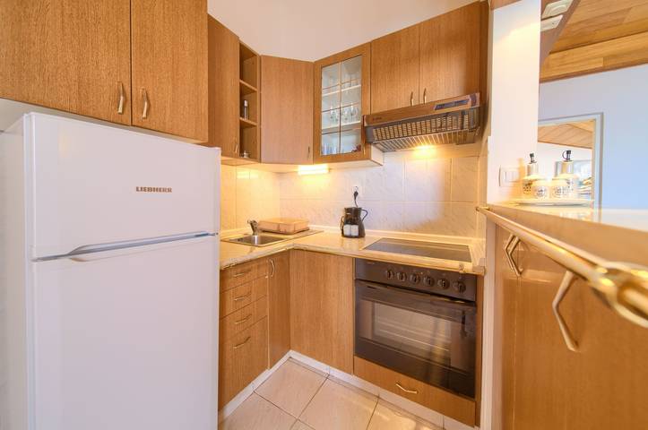 Ferienwohnung für 4 Personen, mit Balkon in Njivice - 3