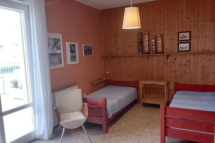 Entire apartment, Apartment with large terrace right by the sea in Lido di Jesolo, Jesolo-City