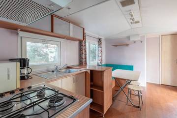 Wohnwagen für 4 Personen in Bormes-les-Mimosas, Parc national Port-Cros, Bild 4