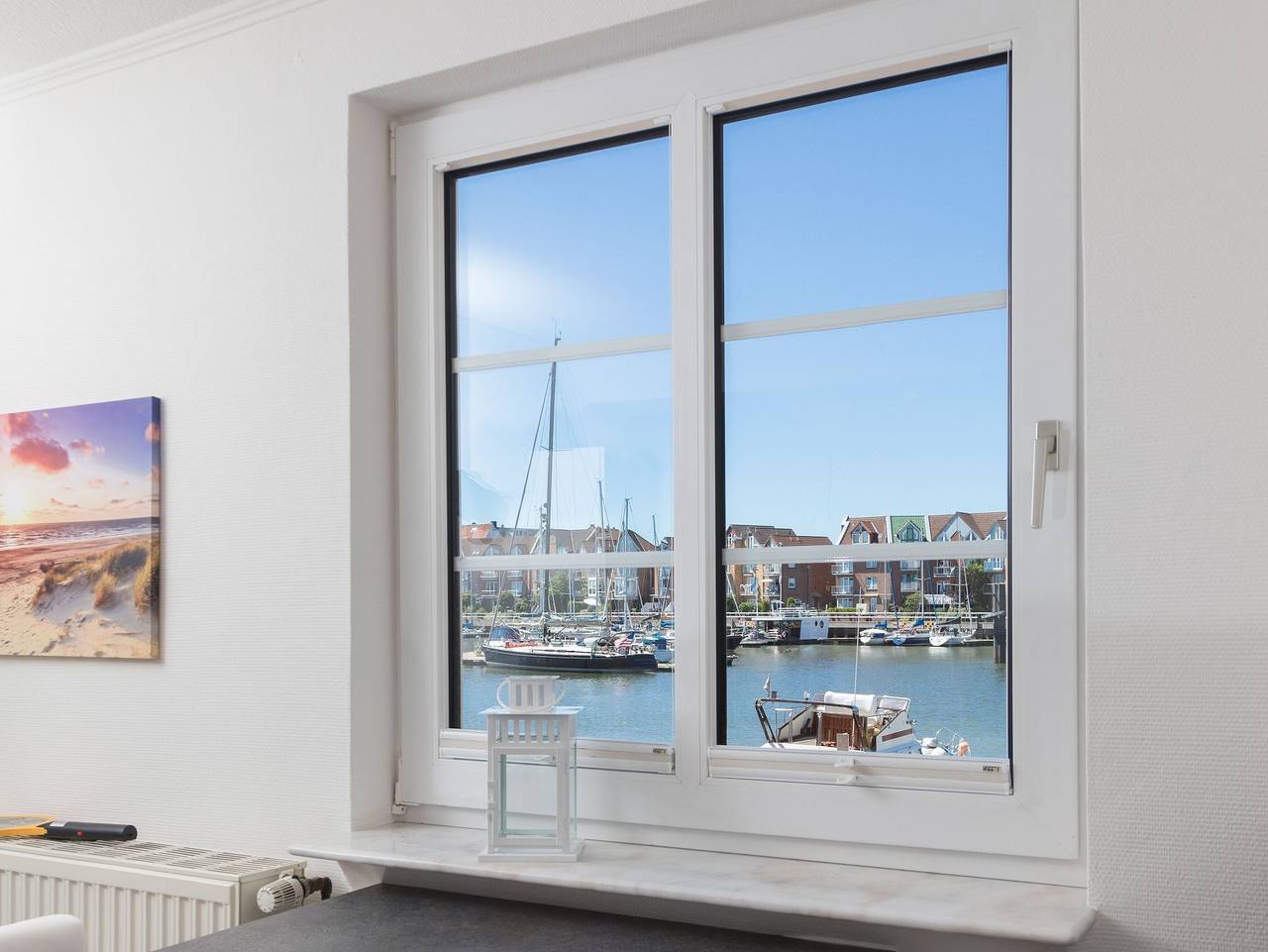 Ganze Ferienwohnung, City-Marina Cuxhaven, Unterdeck - Fährstraße Unterdeck direkt an der Marina in Hafen Cuxhaven, Cuxhaven