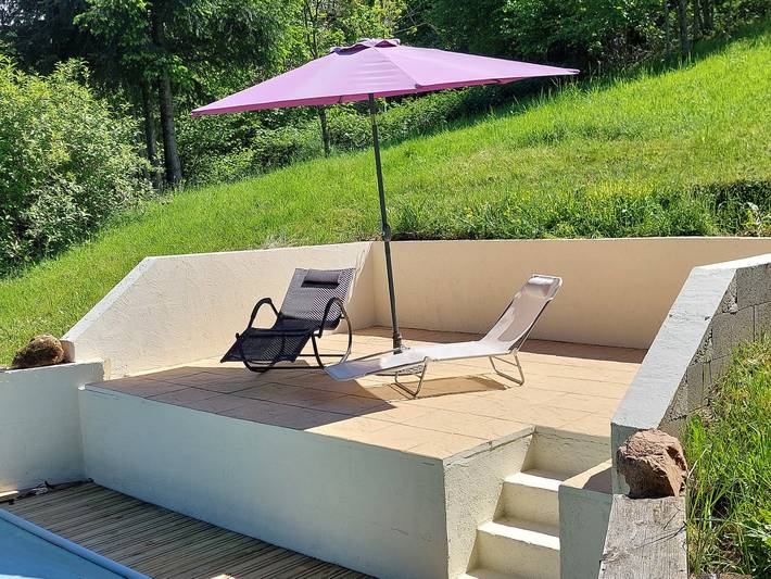 Gîte pour 5 personnes, avec piscine à Châtel-Montagne - 3