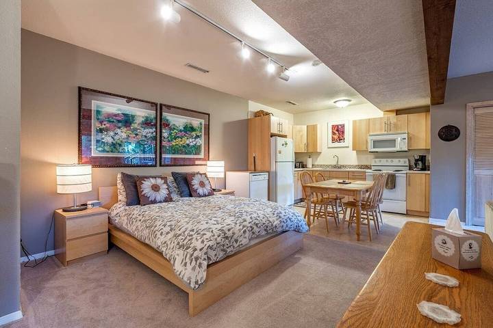 Appartement de vacances pour 4 personnes, avec jardin et piscine, animaux acceptés - 1