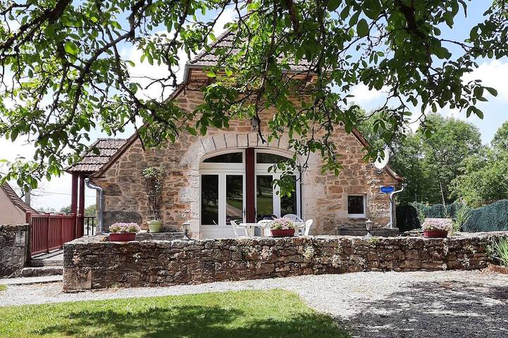 Location de vacances pour 6 personnes, avec Terrasse et Jardin à BIO